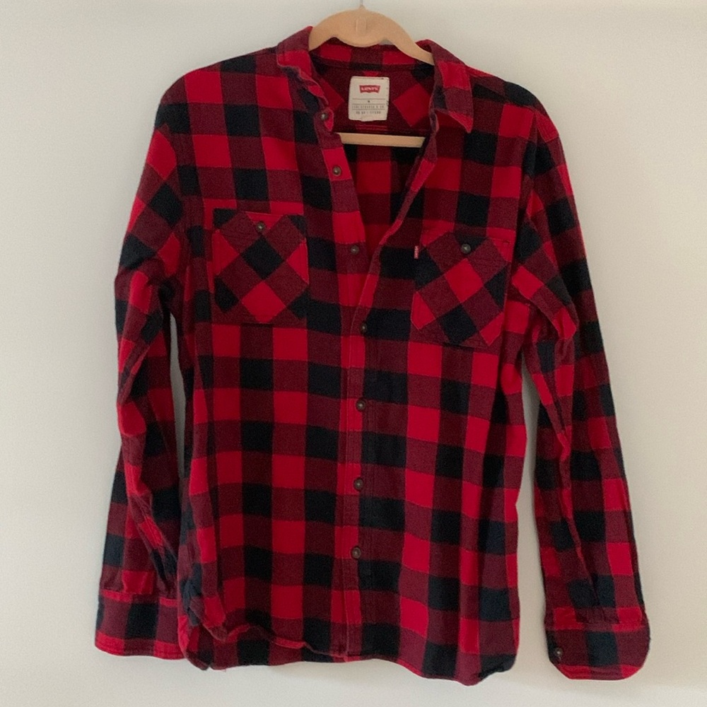 Levi’s M Flannel